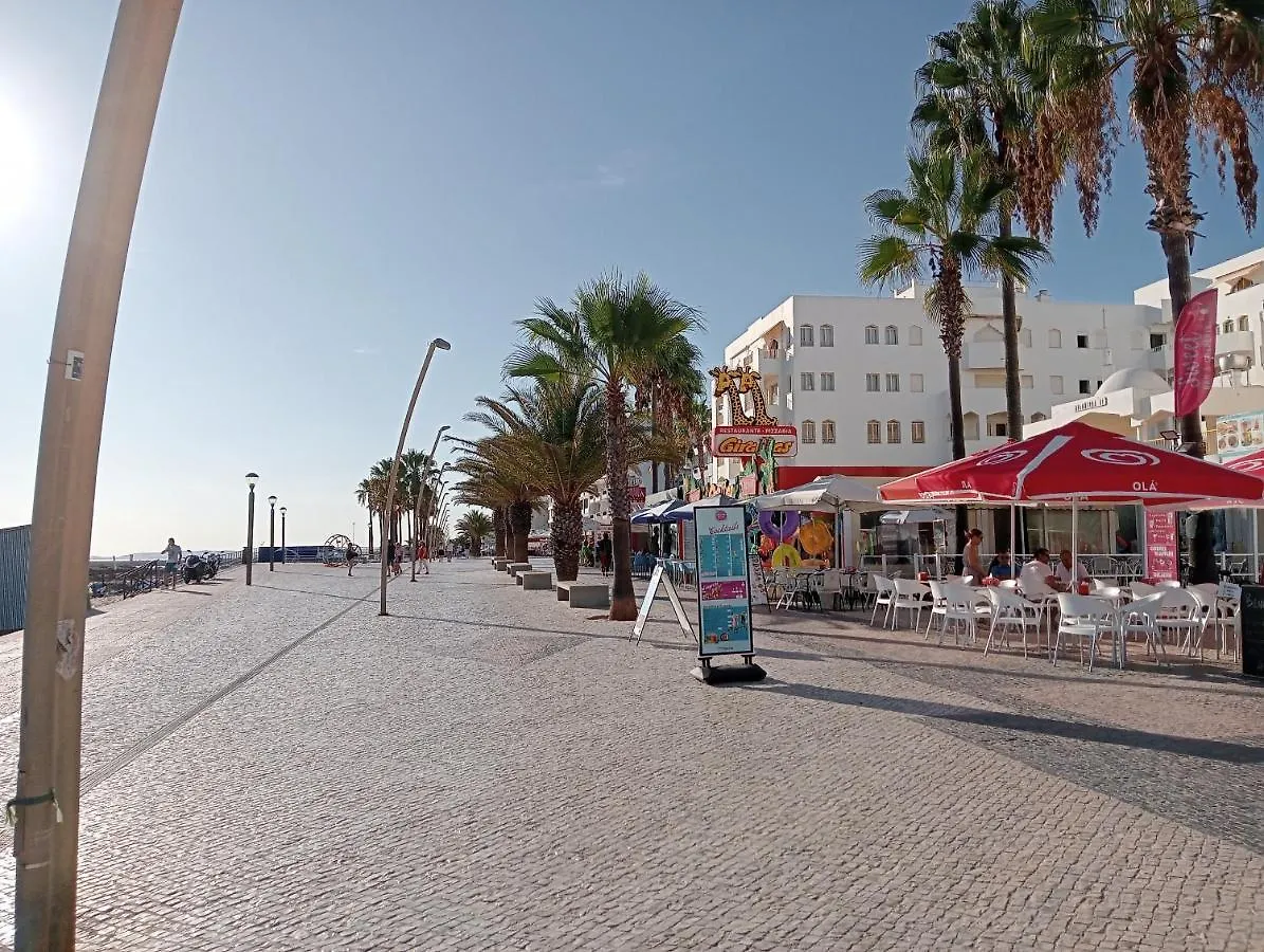 Front Beach Quarteira Ground Floor Girassol Studio 0*,  Portugal